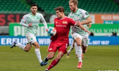 包含荷甲赛后再迎强敌；阿贾克斯刷新队史纪录；主帅态度——态度坚定；训练强度明显提升的词条-九游体育直播官网